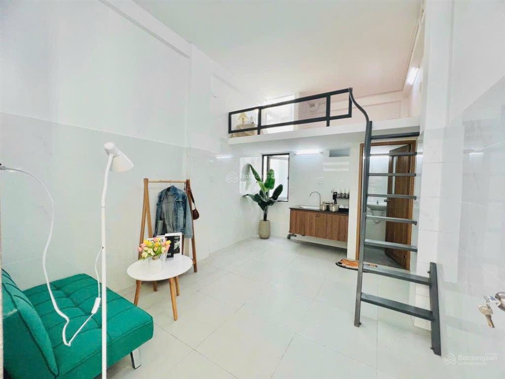 Chung cư mini | căn hộ gác cửa sổ giếng trời | full nội thất đầy đủ | thang máy  hầm xe