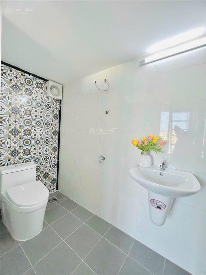 Chung cư mini | căn hộ gác cửa sổ giếng trời | full nội thất đầy đủ | thang máy  hầm xe