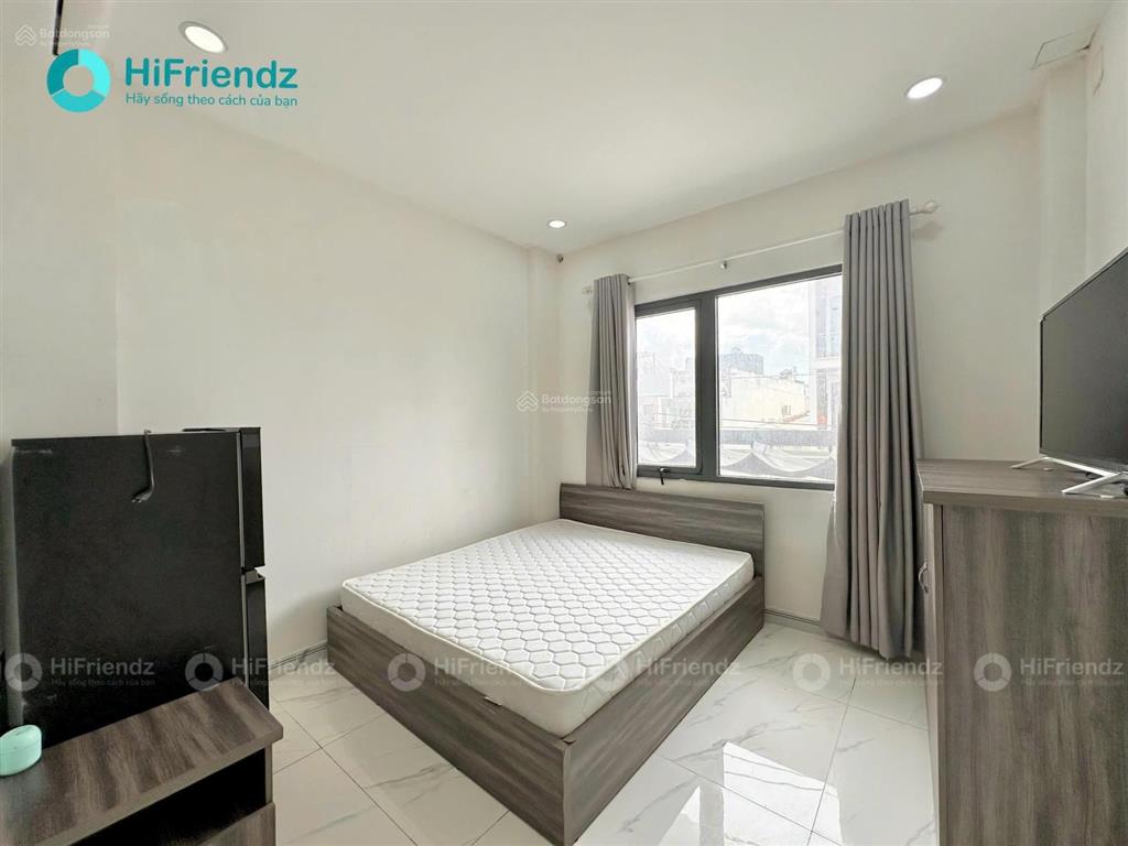 Chung cư mini căn hộ cửa sổ full nội thất thang máy trống sẵn ở liền