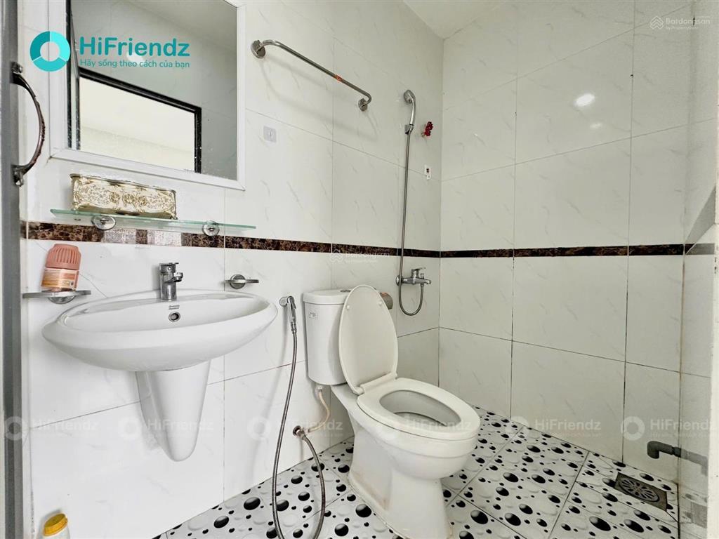 Chung cư mini căn hộ cửa sổ full nội thất thang máy trống sẵn ở liền