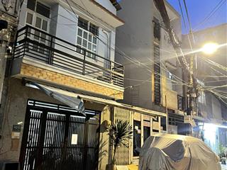 Bán nhà đường nhựa hẻm xe hơi htp ngay vincom q7  dt sàn 120m2 tài chính 7 tỷ