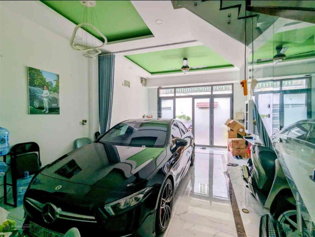 Bán nhà đường nhựa xe hơi tránh ngay him lam cầu rạch ông  dt sàn 200m² 4 tầng  9.99 tỷ