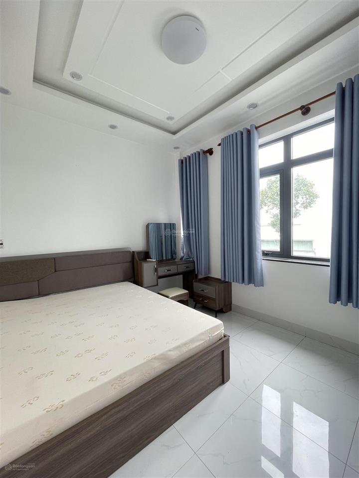 Bán nhà mt kinh doanh kdc 584 huỳnh bá chánh  conic boulevard 4x20m, 4t mới đẹp chỉ 5,x tỷ