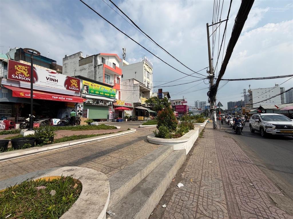 Bán chdv mặt tiền lê văn lương phước kiểng 6x16 4 tầng dòng tiền 50tr/tháng  vị trí sung kd 21 tỷ