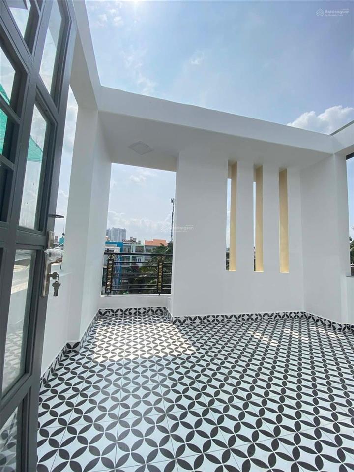 Bán nhà mtđs đối diện công viên bông sao p5 q8  dt sàn 200m² 4 tầng  tài chính 10 tỷ