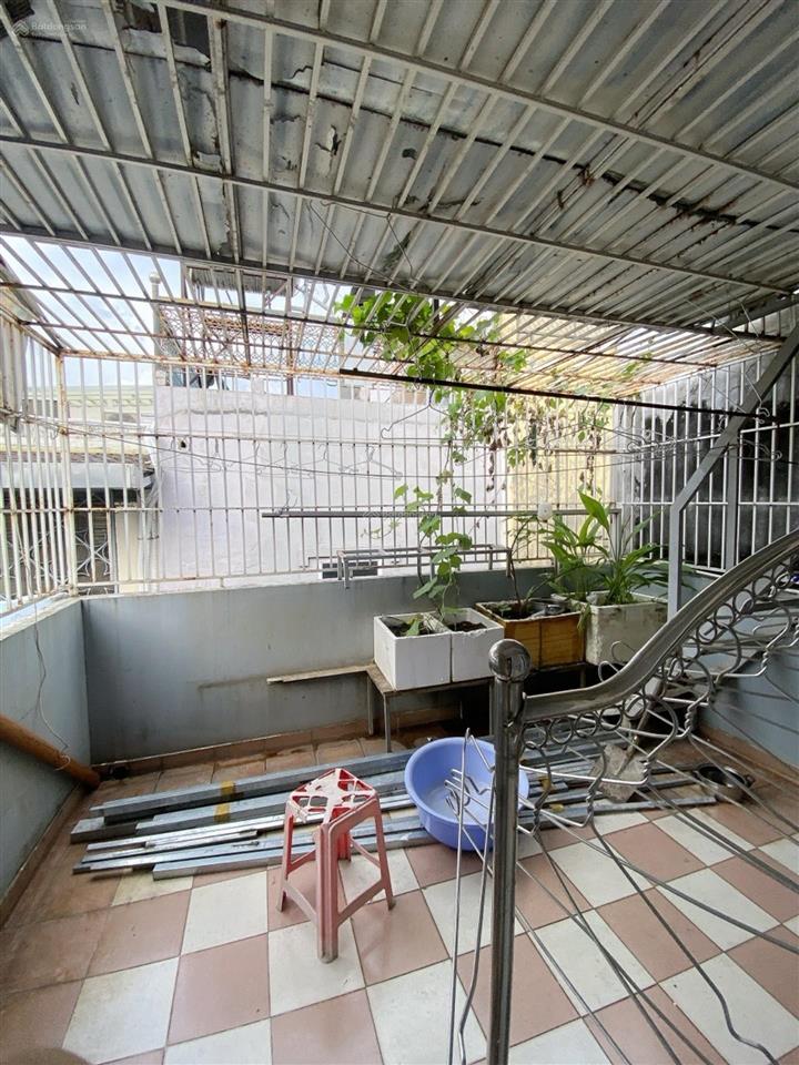 Bán nhà mtđs kdc cao lỗ p4 q8  dt sàn 300m2, 5 tầng  ngay siêu thị aeon, giá chỉ 12 tỷ