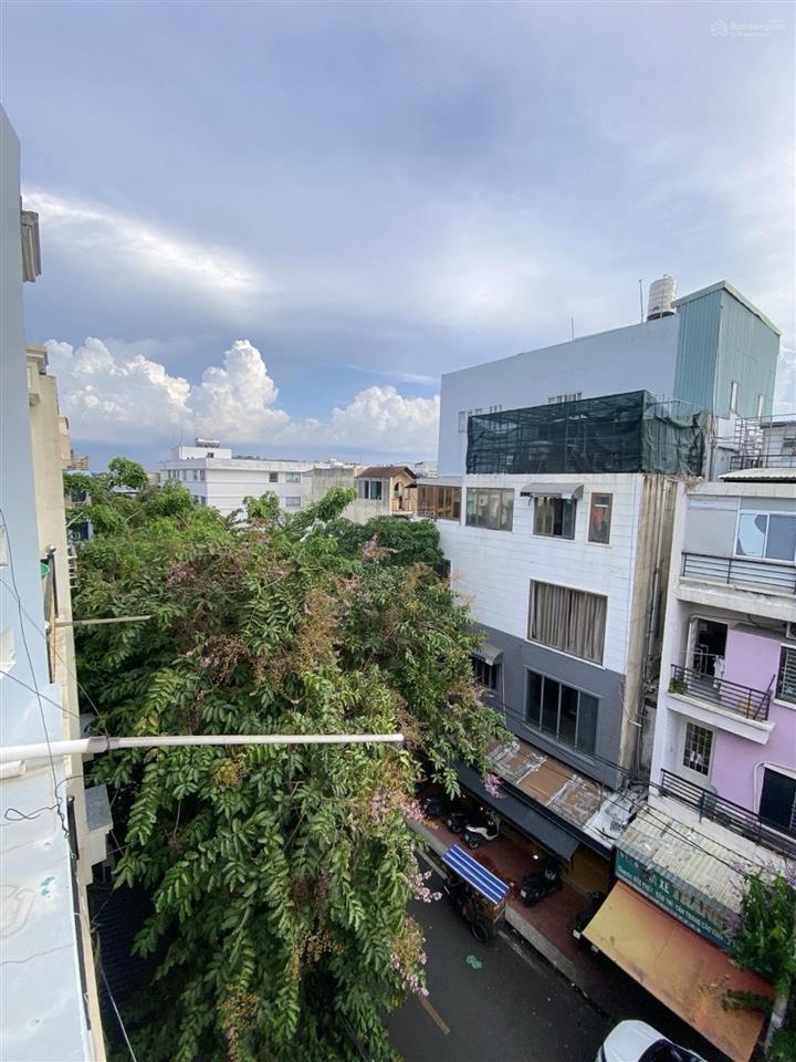 Bán nhà mtđs kdc cao lỗ p4 q8  dt sàn 300m2, 5 tầng  ngay siêu thị aeon, giá chỉ 12 tỷ