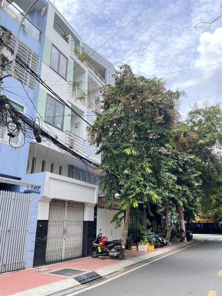 Bán nhà mtđs kdc cao lỗ p4 q8  dt sàn 300m2, 5 tầng  ngay siêu thị aeon, giá chỉ 12 tỷ