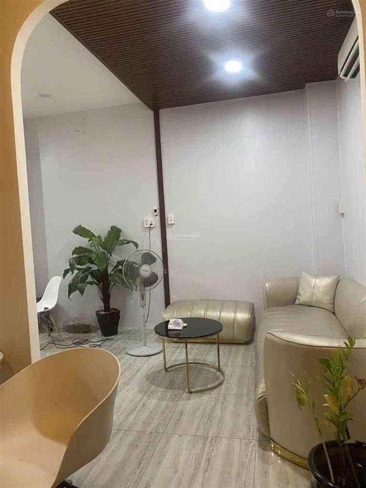 Giảm 9 tỷ toà nhà 7 tầng agribank + chdv mt dương bá trạc p1 q8  200m2 cho thuê 150tr/tháng chỉ59t