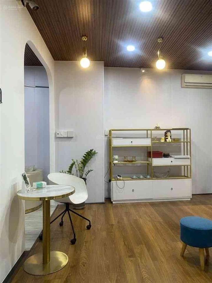 Giảm 9 tỷ toà nhà 7 tầng agribank + chdv mt dương bá trạc p1 q8  200m2 cho thuê 150tr/tháng chỉ59t