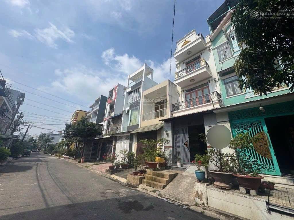 Bán nhà đường xe hơi 6m bông sao p5 q8  dt 50m2 4x13 2 tầng 2pn  5,x tỷ
