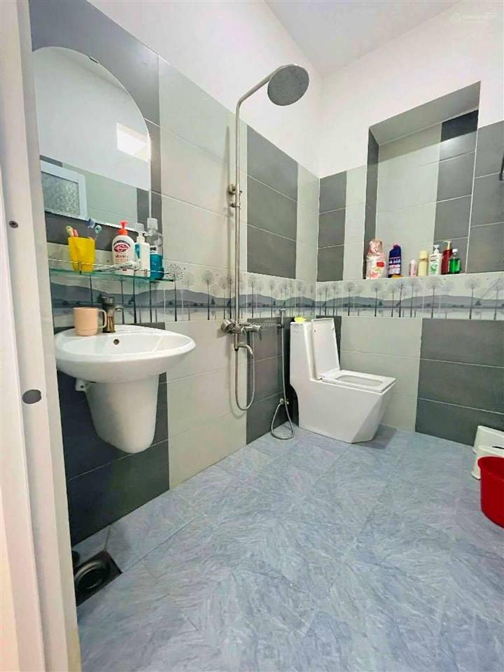 Bán nhà phố đường số bông sao p5 q8  70m2 4x17 nhà đẹp vào ở ngay chỉ 9,x tỷ