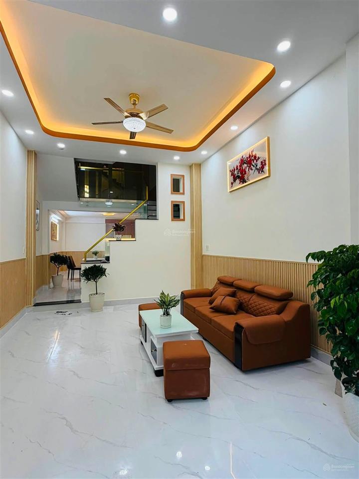 Bán nhà đẹp 3 tầng hẻm xe hơi âu dương lân p3 q8  60m2 3pn full nội thất chỉ 6,x tỷ