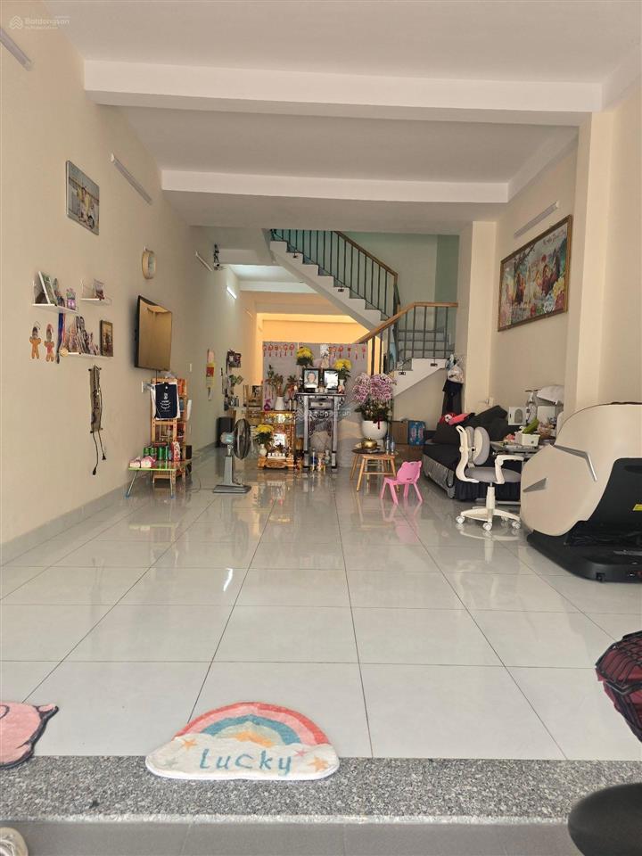 Gấp bán nhà 3 tầng mt tùng thiện vương 4.5x21 100m2  vị trí kinh doanh q8  giá chỉ 14.x tỷ tl