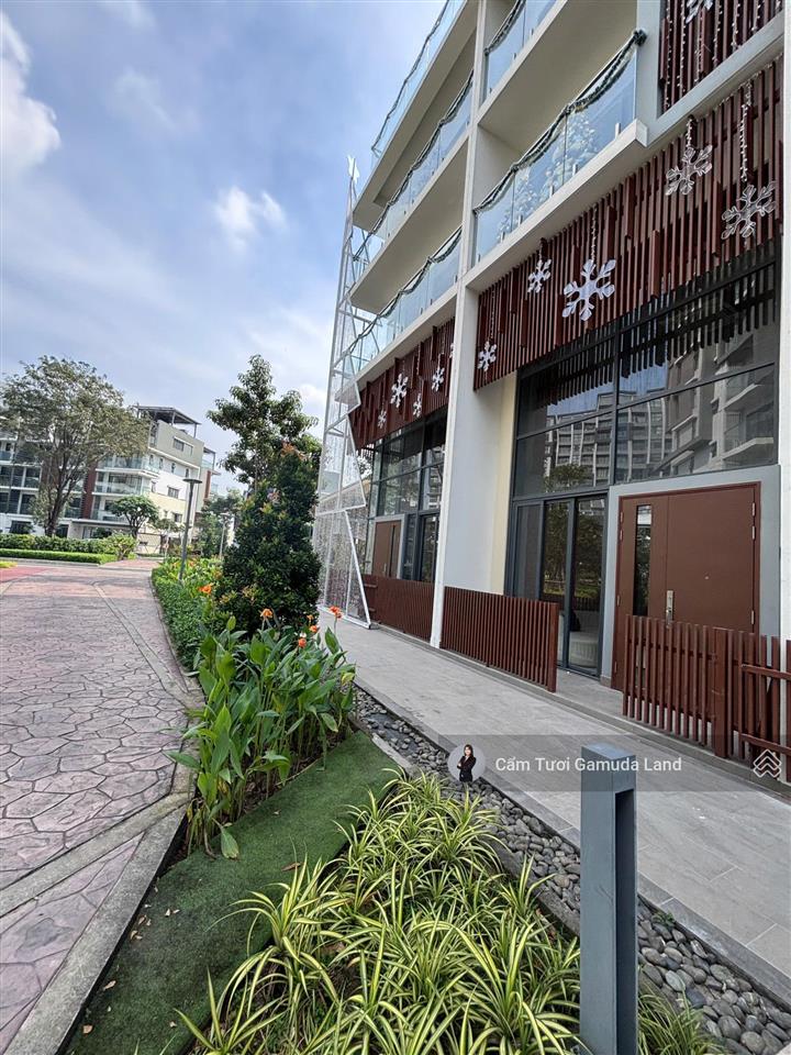 V1.05 giá gốc cđt  view cv 16ha dt 419m2 giá 23ty