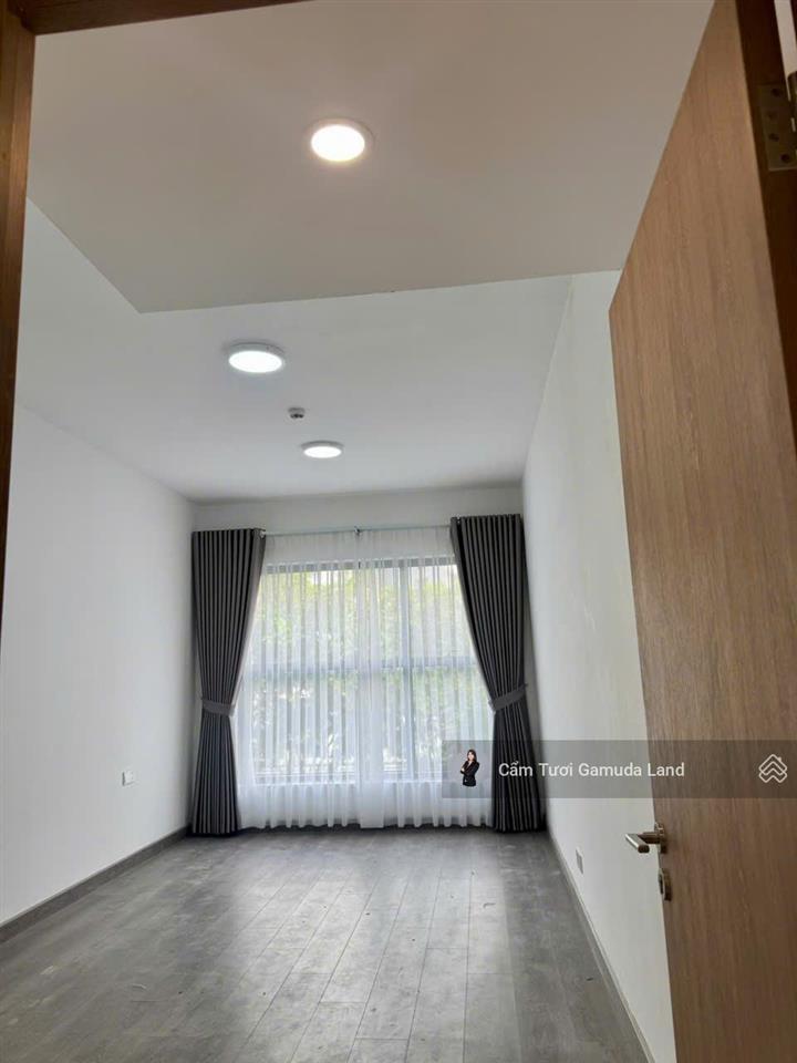 Sky linked villa dt lớn 215m2 giá 14ty, ntcb tháp p1