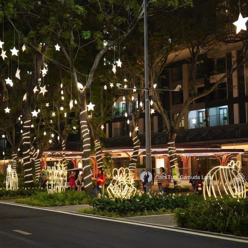 Cho thuê shophouse siêu lớn đại lộ gamuda  703m2 có thể tách 2 căn, ngay thác nước