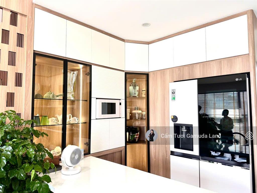 Căn brilliant 2 view hiếm 128m2  nội thất siêu đẹp giá 11 tỷ