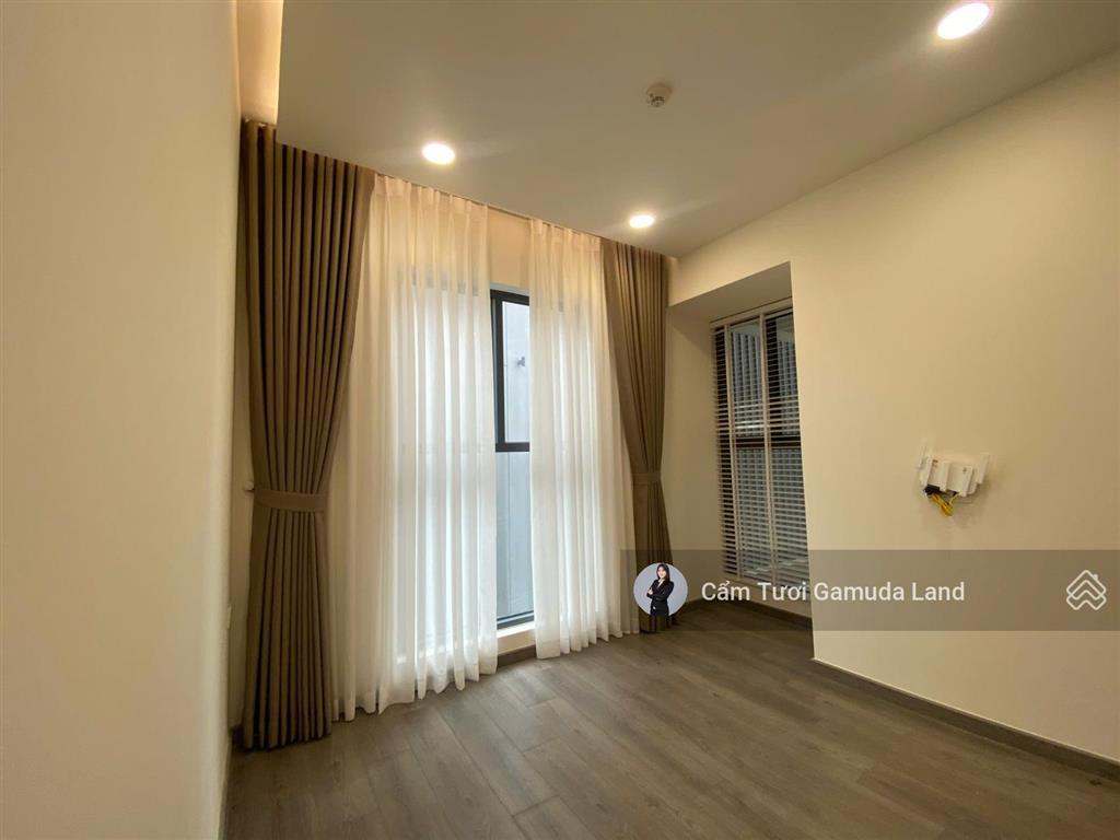 Căn góc centery 3pn tầng cao đẹp view công viên  10ty5 có ô xe