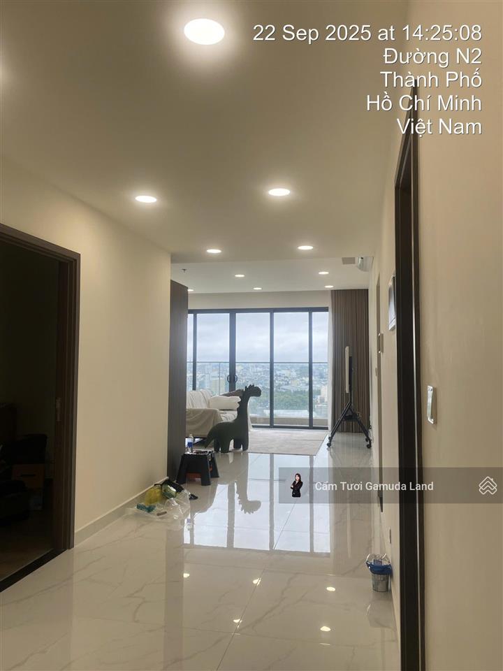 Căn góc centery 3pn tầng cao đẹp view công viên  10ty5 có ô xe