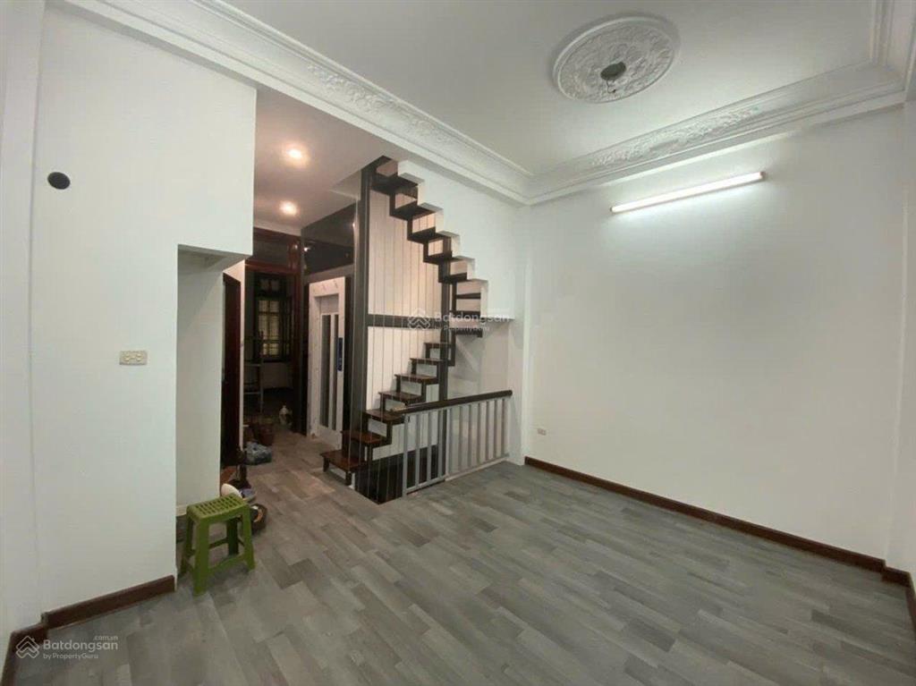 Mặt phố võ văn dũng, đống đa,thang máy, kinh doanh, 48m2 x 7 tầng, mt 4,5m, giá 40 tỷ