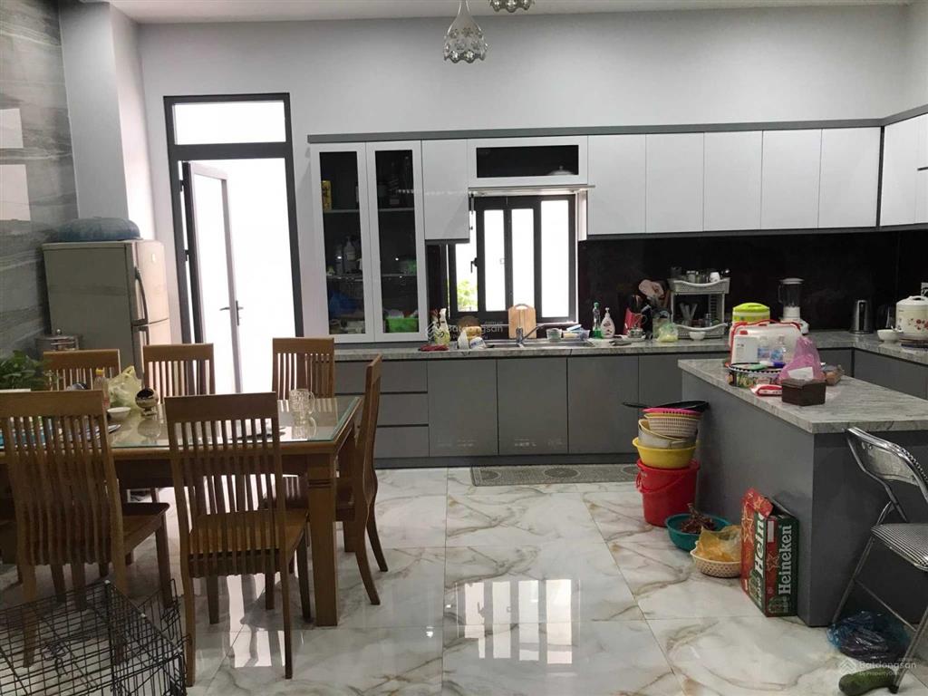 Cần bán căn nhà mt đường 30, kdc tân quy đông, q7, giá 15 tỷ.  0906 615 ***