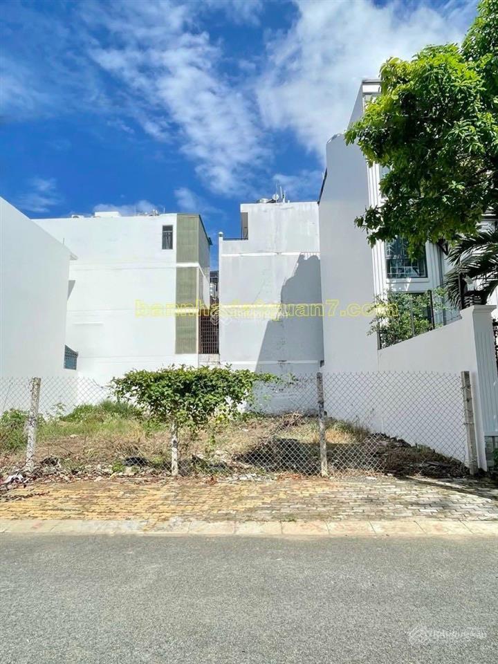 Bán gấp lô đất bt đã có sổ, view sông khu dân cư nam long dt 8x20m giá 18.4 tỷ