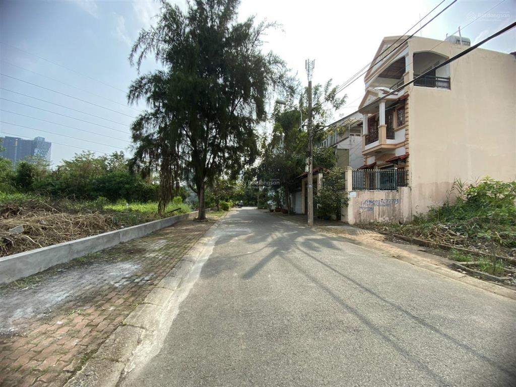Bán gấp lô đất bt đã có sổ, view sông khu dân cư nam long dt 8x20m giá 18.4 tỷ