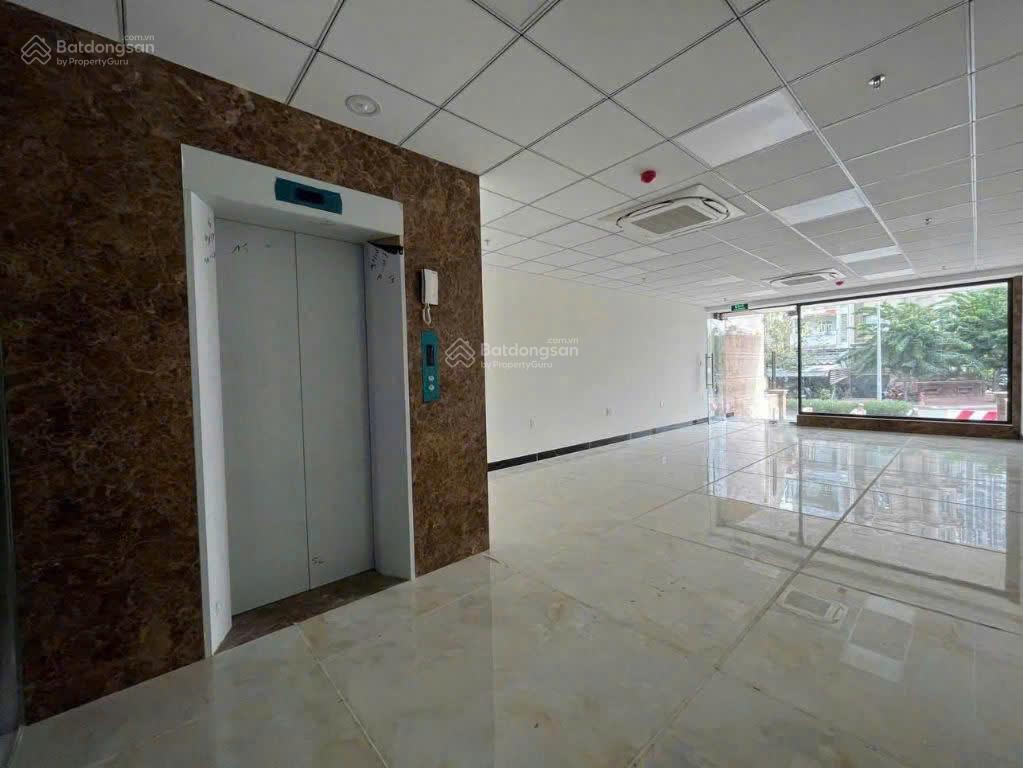 Bán gấp nhà mặt tiền hoàng trọng mậu  6 tầng  full nội thất có thang máy  giá đầu tư 34 tỷ