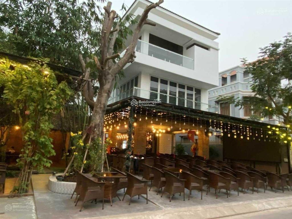 Chính chủ bán biệt thự tấn trường, quận 7 dt 12 x 20m (240m2), xd 3 tầng st. giá 22 tỷ
