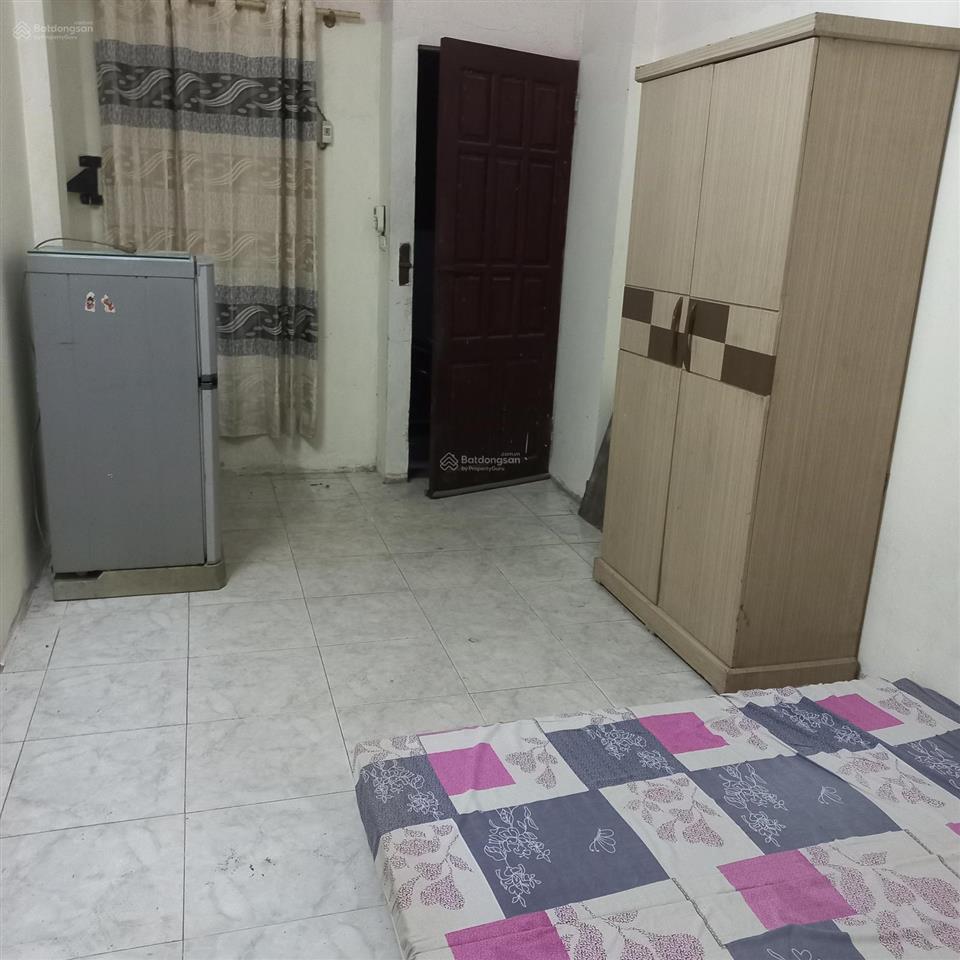 Cho thuê phòng trọ đẹp, 18m2, 2,5 triệu, tại số 8 ngõ 119 lê thanh nghị, hai bà trưng