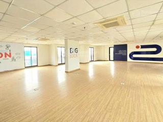 Cho thuê văn phòng đường nguyễn gia trí p25 quậnn bình thạnh dt 200m2 giá 50 triệu/tháng