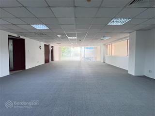 Cho thuê văn phòng đường hoàng sa phường tân định q1dt 150m2 giá 50 triệu /tháng