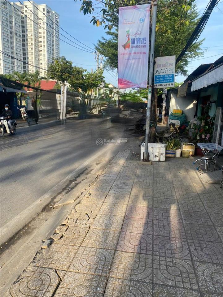 Bán mặt tiền kinh doanh đường nguyễn bình ngang 6,8m, khu dân cư đông đúc, gần 2 chung cư