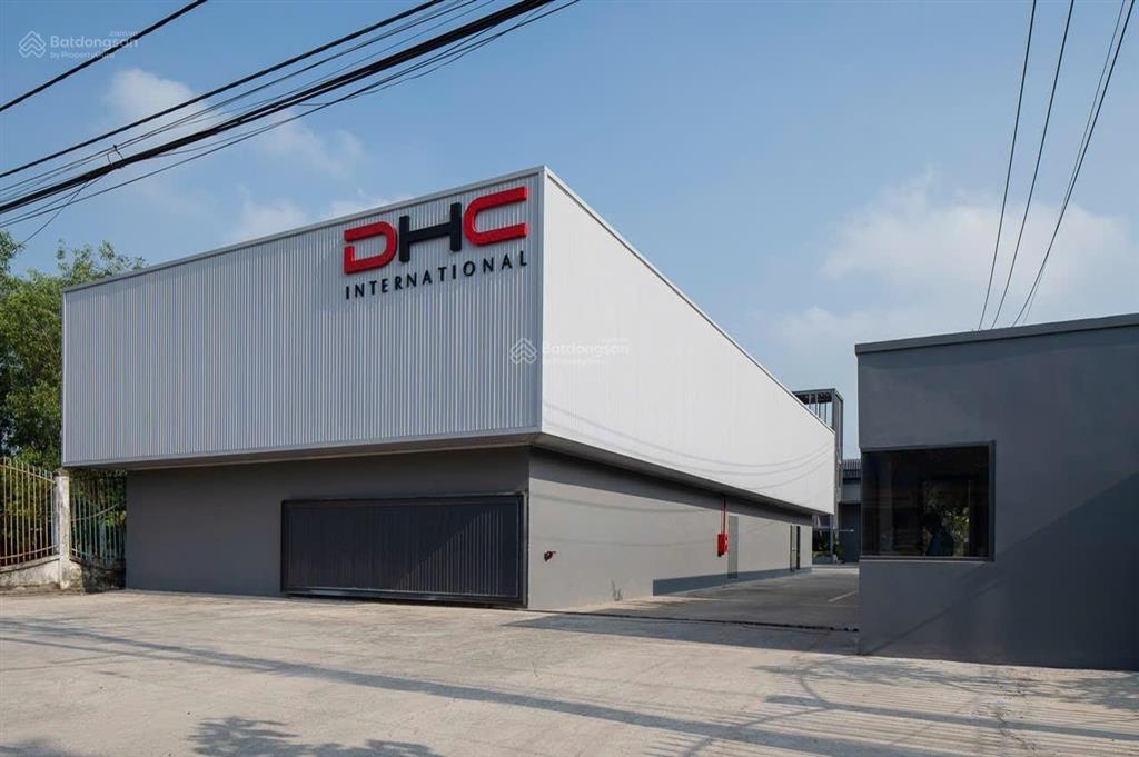 Trung an củ chi bán nhà xưởng mặt tiền tỉnh lộ8. thuộc xã trung an huyện củ chi. dt. 8000m.