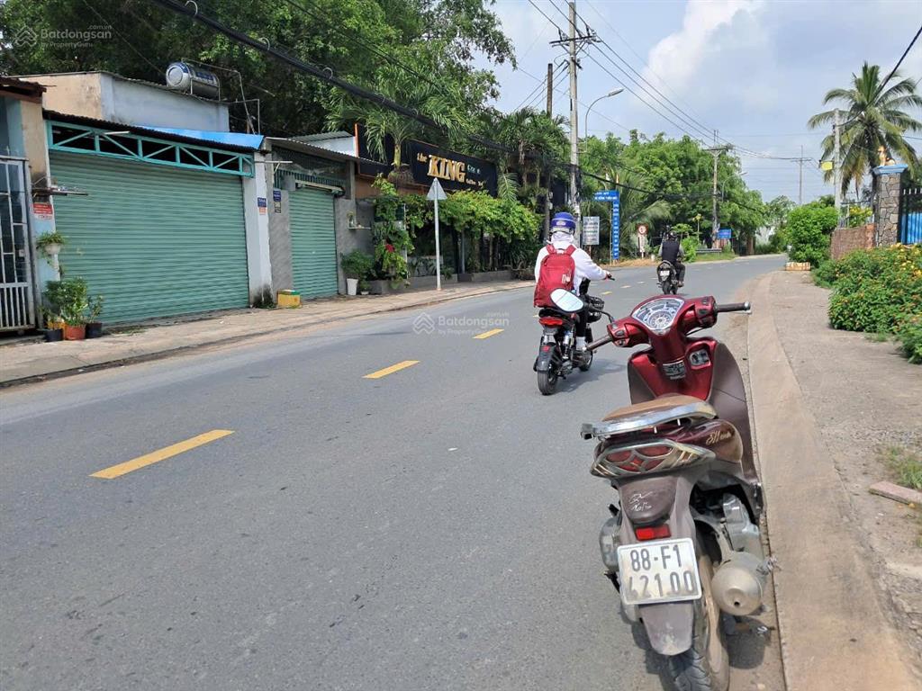 Mặt tiền đường bình mỹ củ chi hcm. hiện trạng nhà cấp 4. có gác lửng. dt 4x13m. nhà đã hoàn công