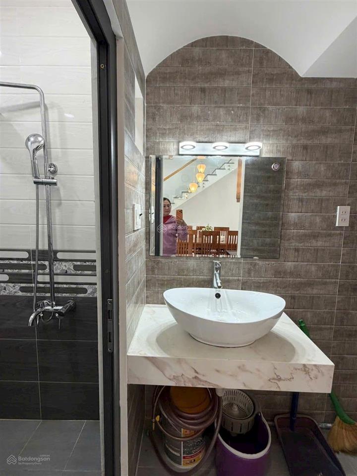 Nhà sổ hồng riêng xã tân thạnh đông cũ) này thuộc xã phú hoà đông mới dt 6,5x14m~90m nhà hoàn công