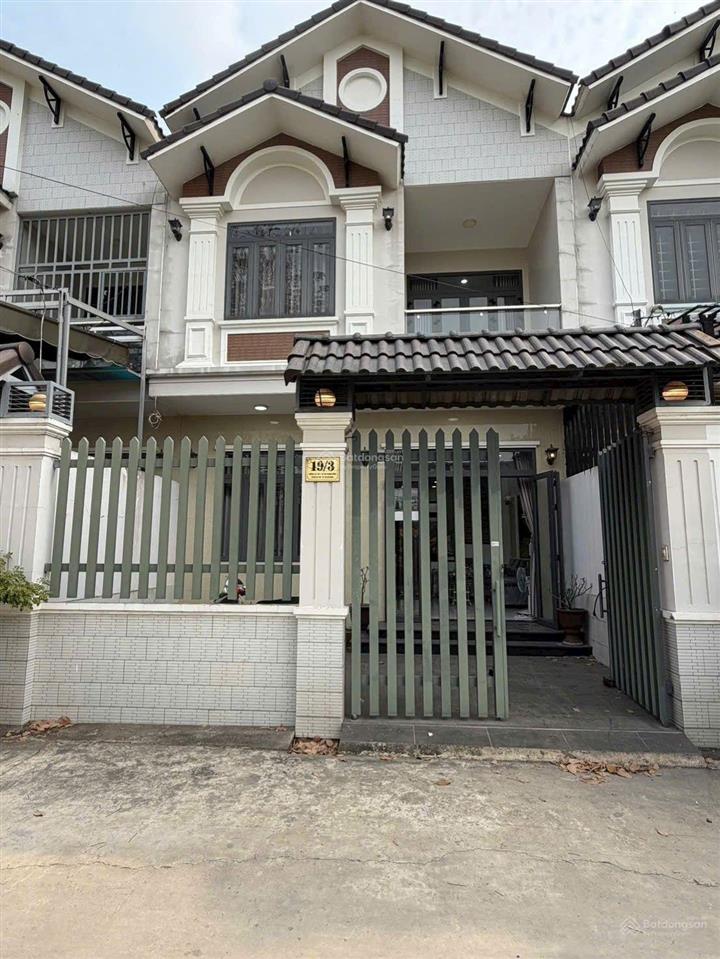 Nhà sổ hồng riêng xã tân thạnh đông cũ) này thuộc xã phú hoà đông mới dt 6,5x14m~90m nhà hoàn công