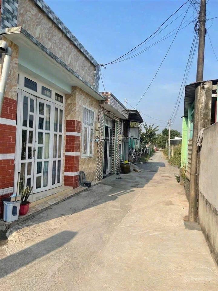 Hòa phú củ chi nhà vườn gần tỉnh lộ 8 xã hòa phú cũ (nay xã bình mỹ mới) dt 9,7x50m nở hậu 19,20m