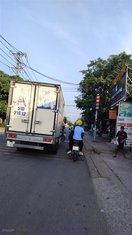 Đất mặt tiền đường phạm thị lòng hiện tai là đường hugu 1/ tỉnh lộ15  dt 6x40m ~ 242m thổ 120m