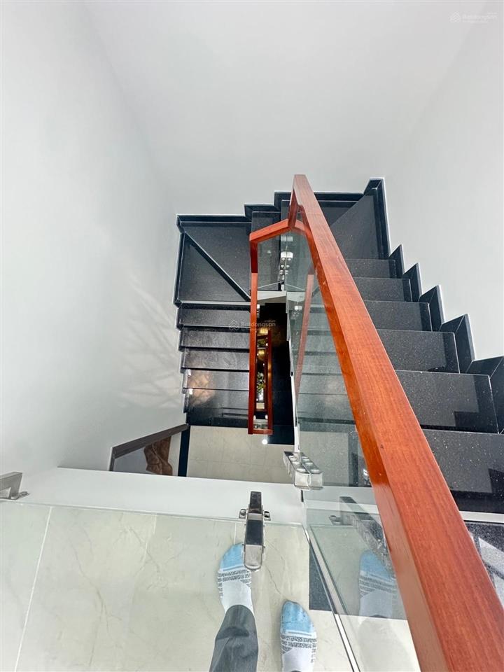 Nhà hồ xuân hương bình thạnh 60m2 4tầng btct đầy đủ nội thất giá chạm đáy nhỉnh 9tỷ