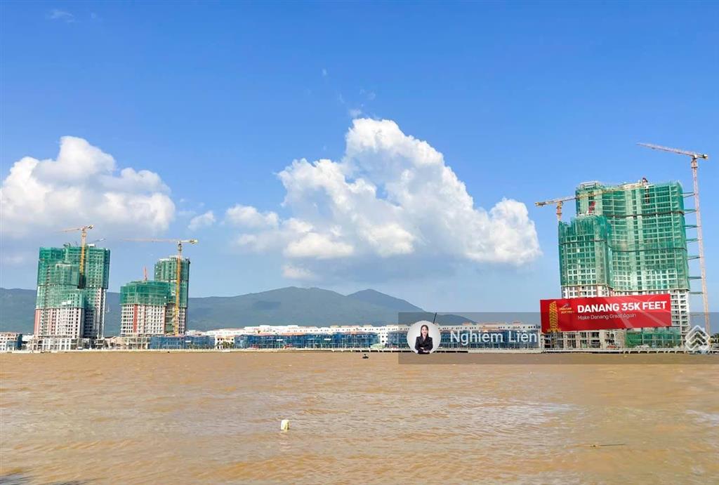 Khối đế symphony tâm điểm thương mại sầm uất bên sông hàn, căn góc view công viên và mặt tiền thđ