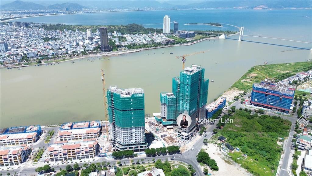Nhà mặt phố view sông  trung tâm đà nẵng  5 tầng  sở đỏ lâu dài chiết khấu 14.5%