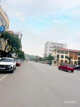 Bán lô đất 111,55m² mặt đường núi đèo,thủy nguyên vị trí đắc địa, thuận tiện kinh doanh, xây dựng.