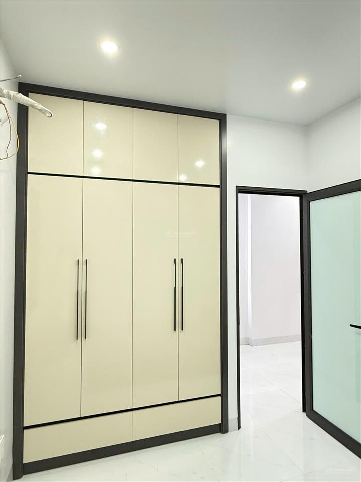 Bán căn nhà 3,5 tầng tại dương quan. ngay sát tthc mới hải phòng. chỉ việc xách vali về ở