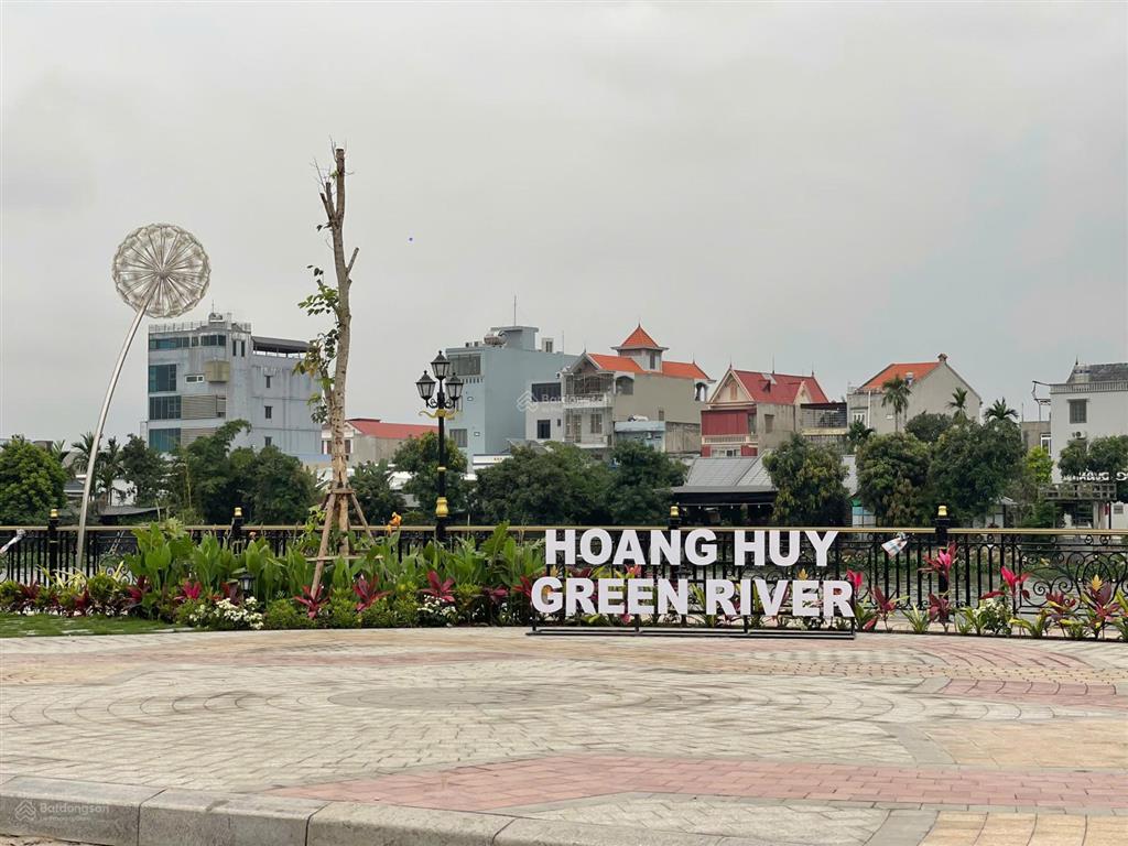 Bán căn biệt thự lkv2  7 xẻ khe với 198m2, hướng đông  tây