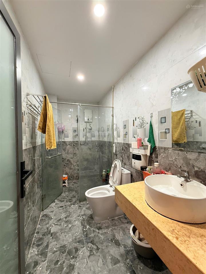 Nhà mặt tiền huỳnh ngọc huệ 100m ngang 4.5m kinh doanh đỉnh chỉ 11.5 tỷ tl