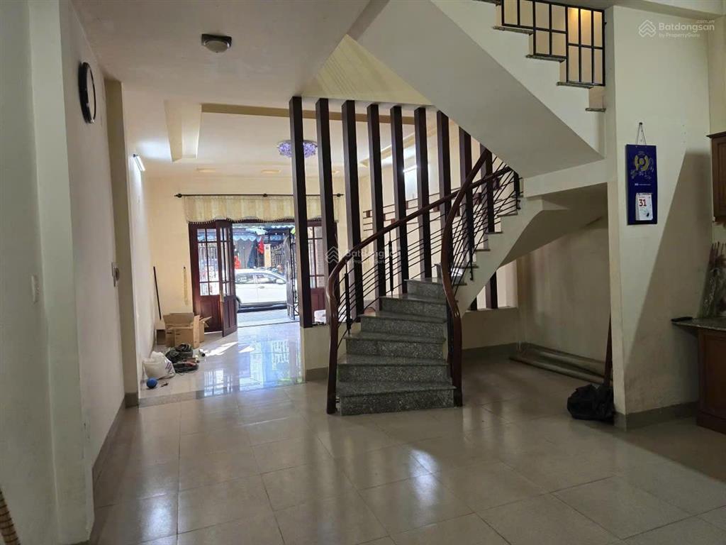 Bán 2 tầng mt trịnh công sơn 100m, cách downtown 69 tầng chỉ 300m, giá 12 tỷ tl