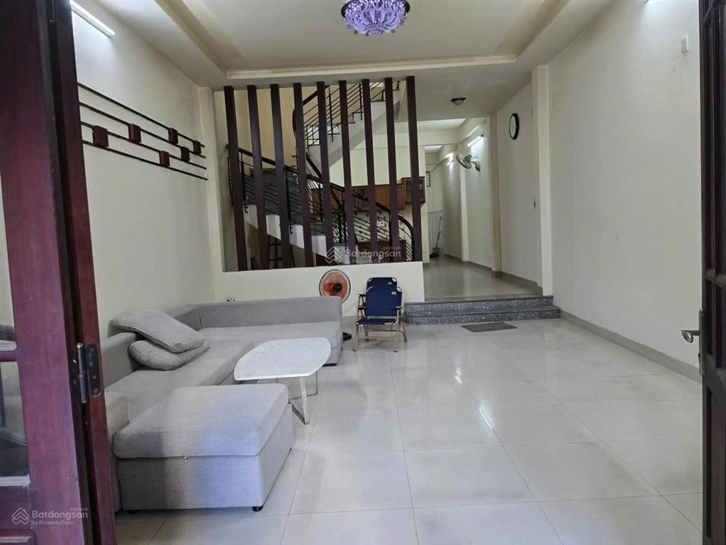 Bán 2 tầng mt trịnh công sơn 100m, cách downtown 69 tầng chỉ 300m, giá 12 tỷ tl