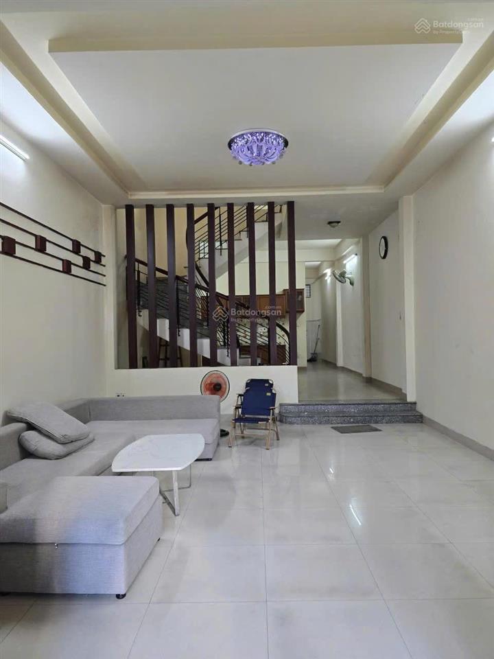 Bán 2 tầng mt trịnh công sơn 100m, cách downtown 69 tầng chỉ 300m, giá 12 tỷ tl